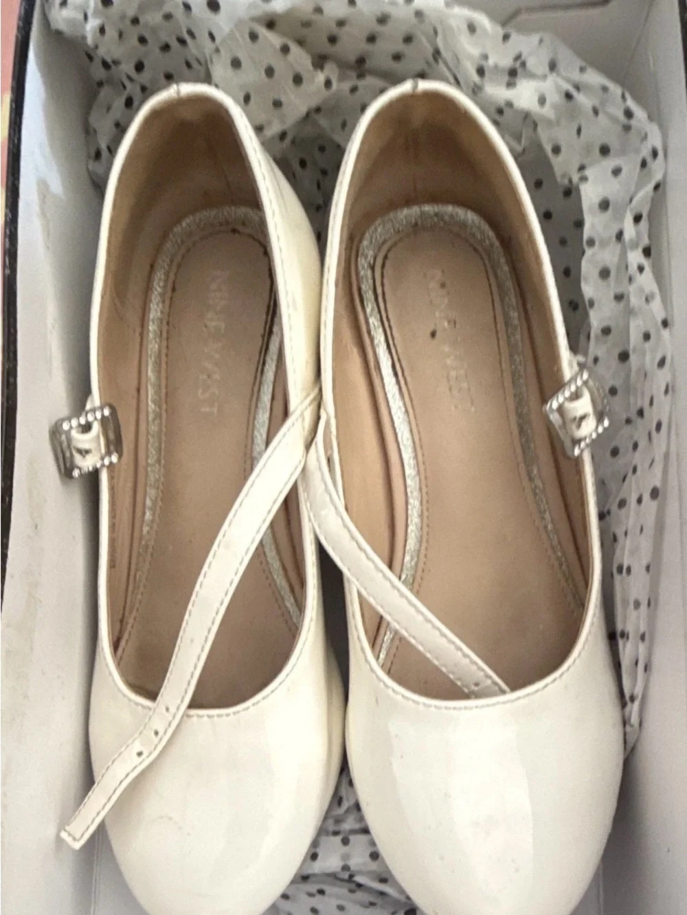 Nine West Cream Mary Jane Dress Shoes with Buckle